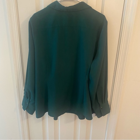 CJ Banks Green 2X Blouse - Picture 2 of 4